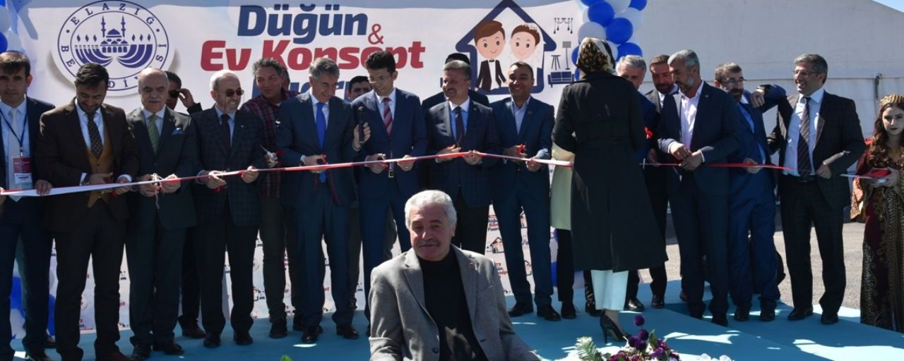 BAŞKAN DUMANDAĞ DÜĞÜN VE EV KONSEPT FUARINA KATILDI...