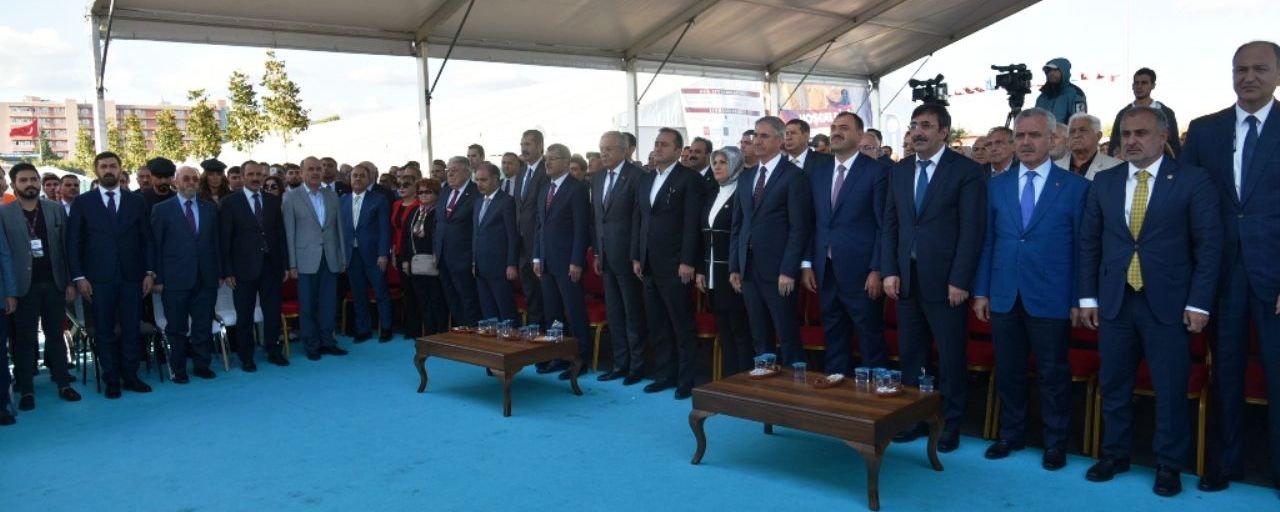 ELAZIĞ TİCARET BORSASI TANITIM GÜNLERİNDE YERİNİ ALDI...