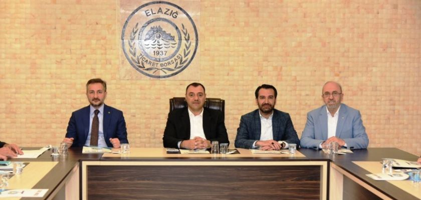 TARIMA DAYALI BESİ OSB İÇİN ELAZIĞ TİCARET BORSASIN'DA TOPLANTI YAPILDI.