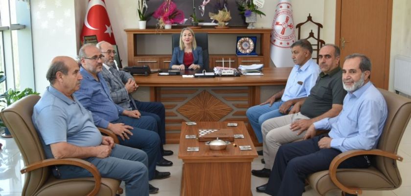 BAŞKAN DUMANDAĞ  HAYIRLI OLSUN ZİYARETLERİNDE BULUNDU....