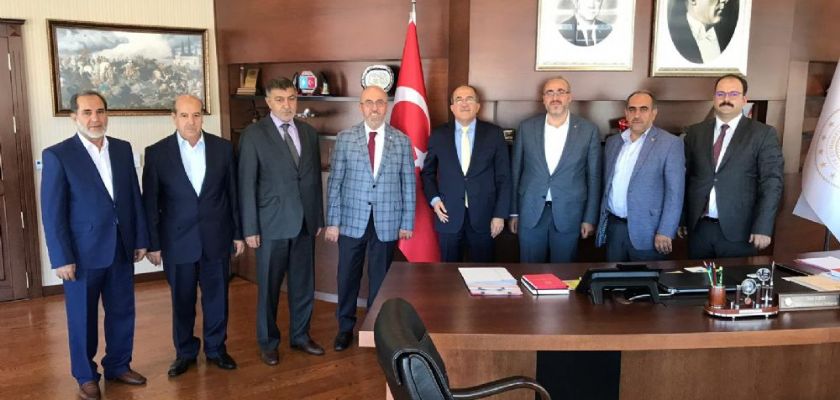 BAŞKAN DUMANDAĞ VE HEYETİ MİLLİ SAVUNMA BAKAN YARDIMCISI ŞUAY ALPAY VE ELAZIĞ MİLLETVEKİLİ METİN BULUT'U MAKAMINDA ZİYARET ETTİLER 