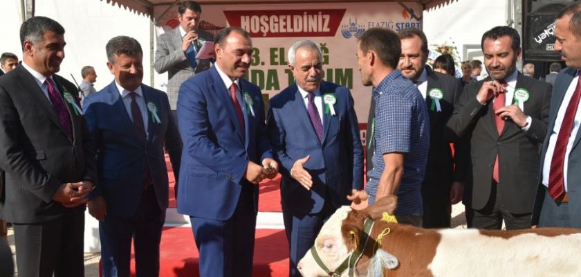 ELAZIĞ TİCARET BORSASI 3. GIDA TARIM FUARINDA YERİNİ ALDI ...