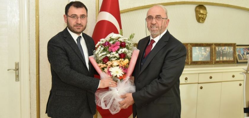 DİYANET HARPUT  EĞİTİM MERKEZİ MÜDÜRÜ TURGUT TUNÇ'DAN ELAZIĞ TİCARET BORSASINA ZİYARETi...