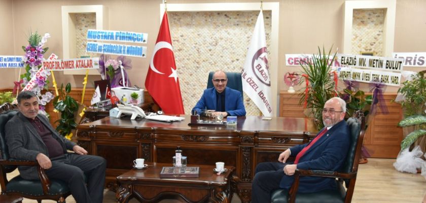 BAŞKAN DUMANDAĞ, ELAZIĞ İL ÖZEL İDARESİ GENEL SEKRETERLİĞİNE ATANAN ALİ ŞİŞ'İ MAKAMINDA ZİYARET ETTİ.