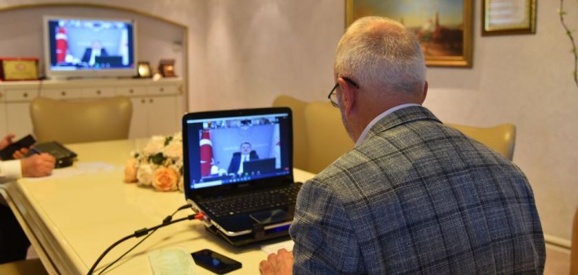 BAŞKAN DUMANDAĞ, MİLLİ EMLAK ARAZİLERİNİN ÜRETİCİLERE VERİLMESİ HUSUSUNDA, ELAZIĞ'IN PİLOT İL OLMASI TALEBİNİ TARIM VE ORMAN BAKANI DR.BEKİR PAKDEMİRLİ'YE İLETTİ.